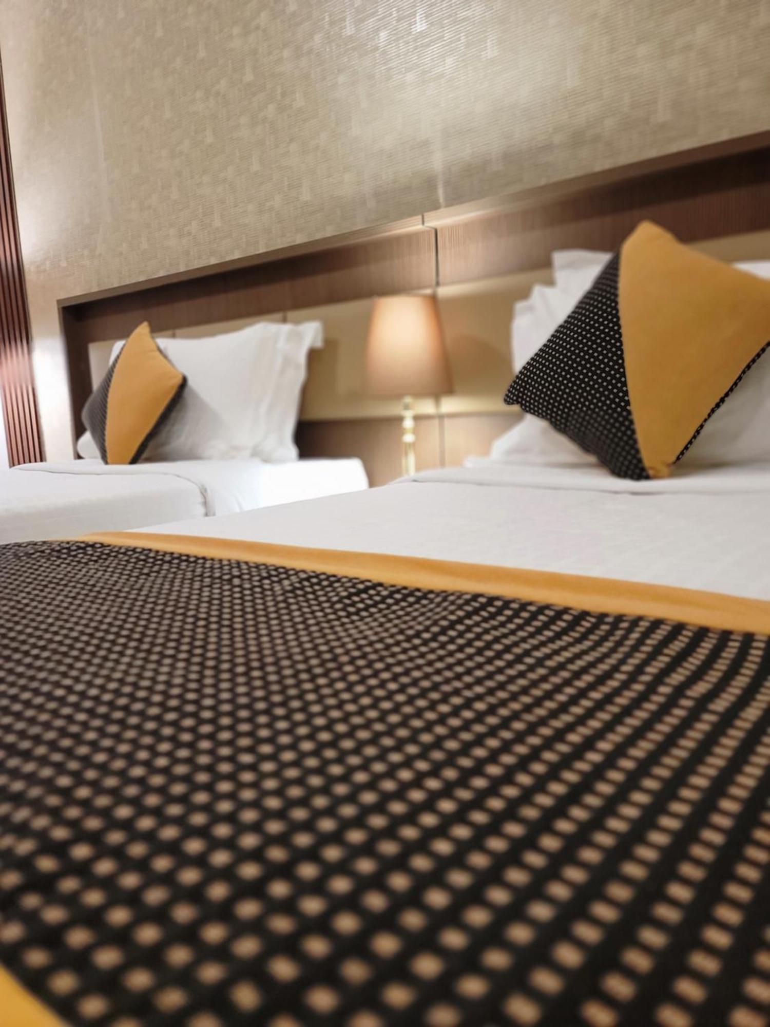 Qasr Al Ansar Golden Tulip Hotel Medina Екстер'єр фото