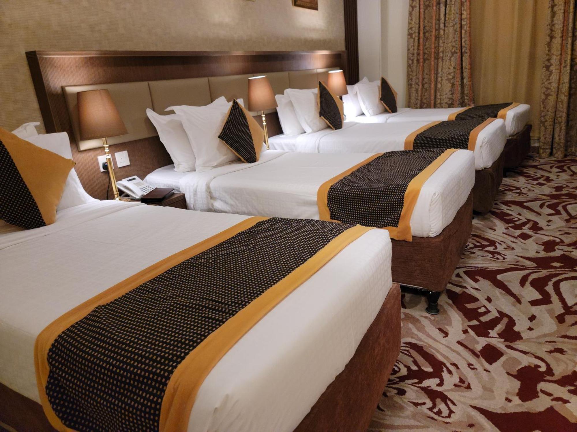 Qasr Al Ansar Golden Tulip Hotel Medina Екстер'єр фото