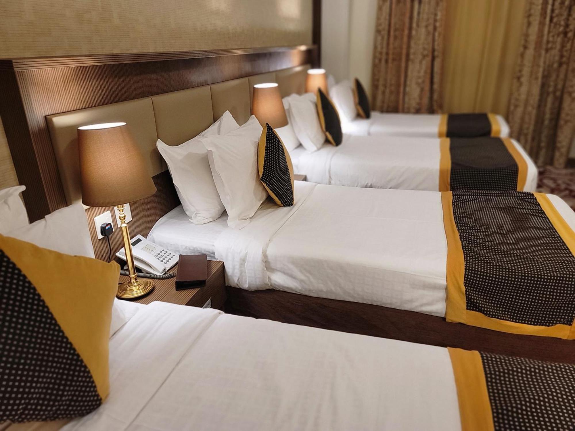 Qasr Al Ansar Golden Tulip Hotel Medina Екстер'єр фото